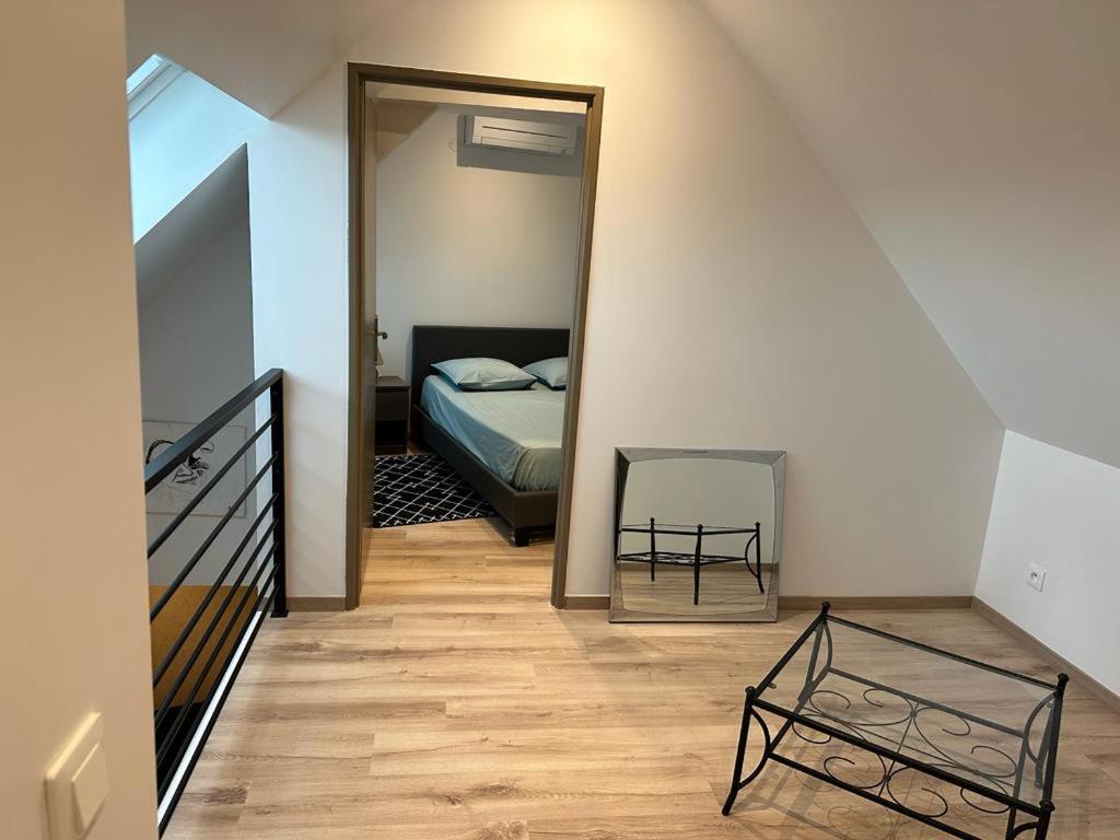 טרואה Spacious Flat Close To The Railway Station חדר תמונה