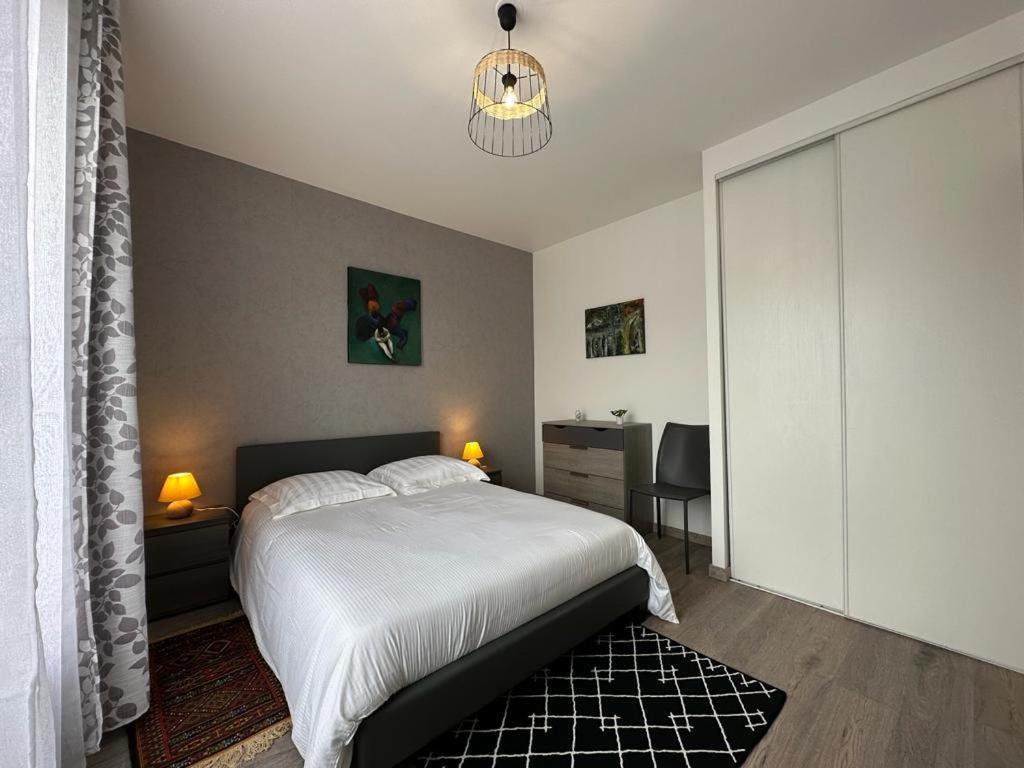 טרואה Spacious Flat Close To The Railway Station חדר תמונה