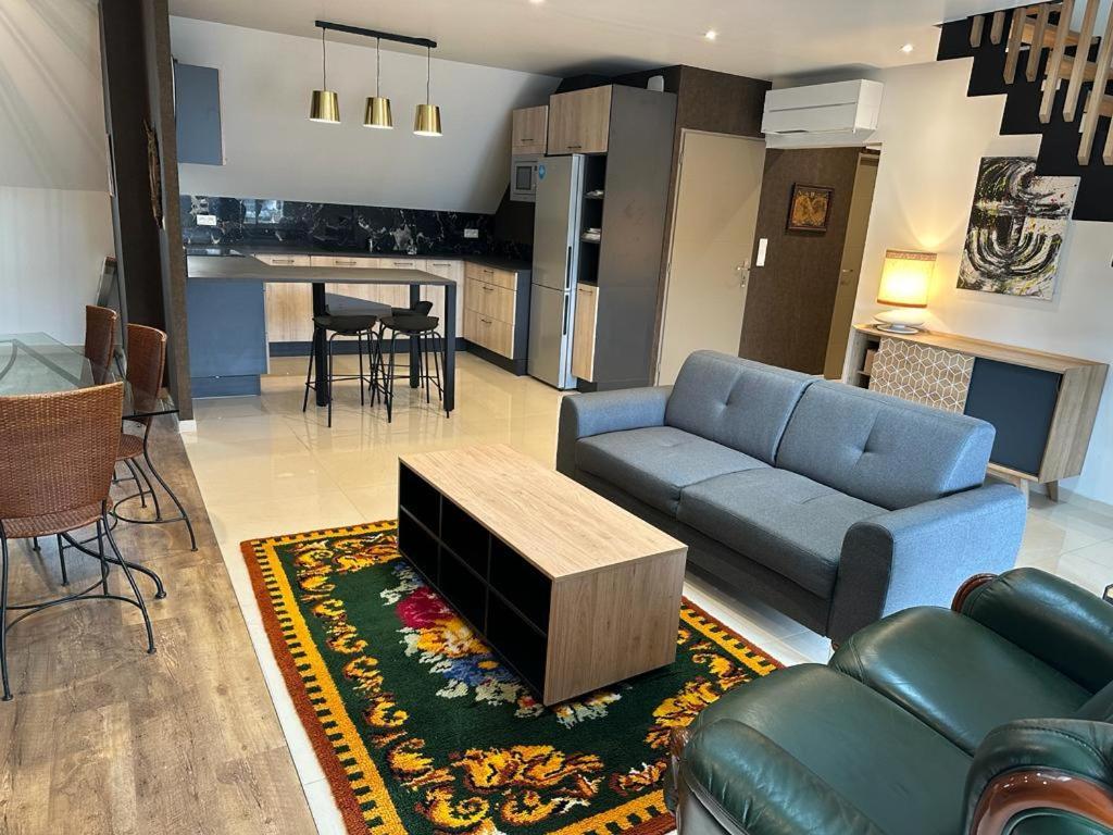 טרואה Spacious Flat Close To The Railway Station חדר תמונה
