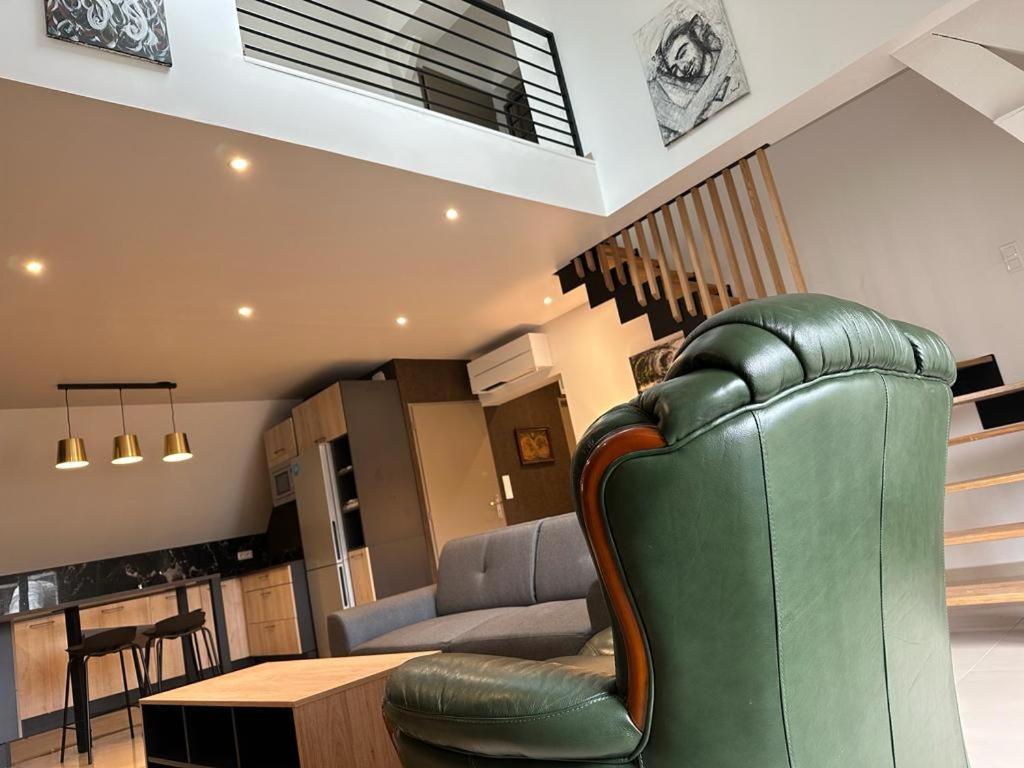 טרואה Spacious Flat Close To The Railway Station חדר תמונה
