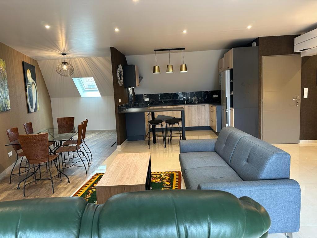 טרואה Spacious Flat Close To The Railway Station חדר תמונה